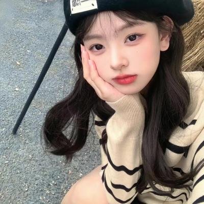 阿尔玛与狼 在线观看封面